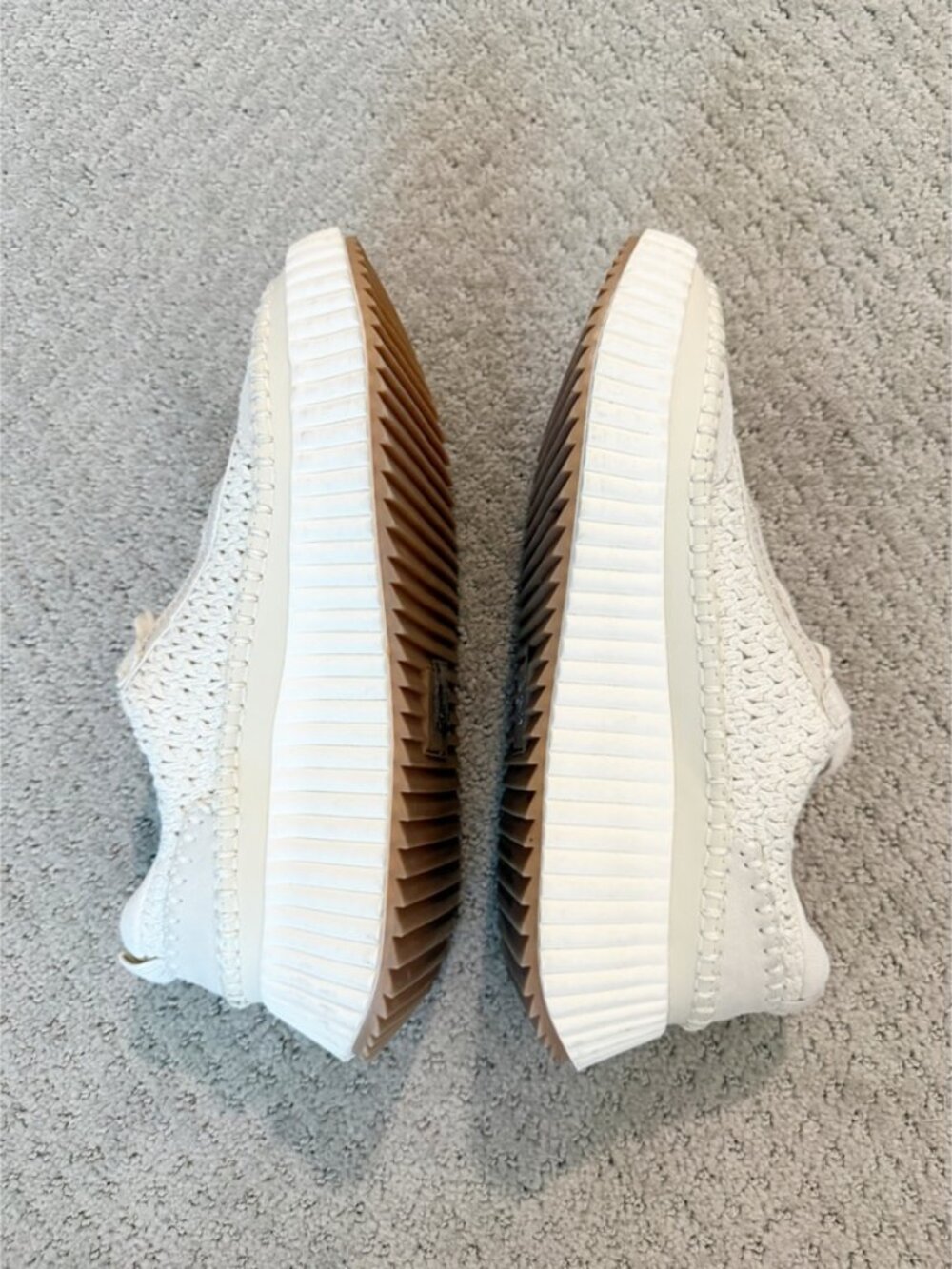 Dolce Vita Cream Dolen Crochet Sneaker (8.5) - Picture 8 of 10